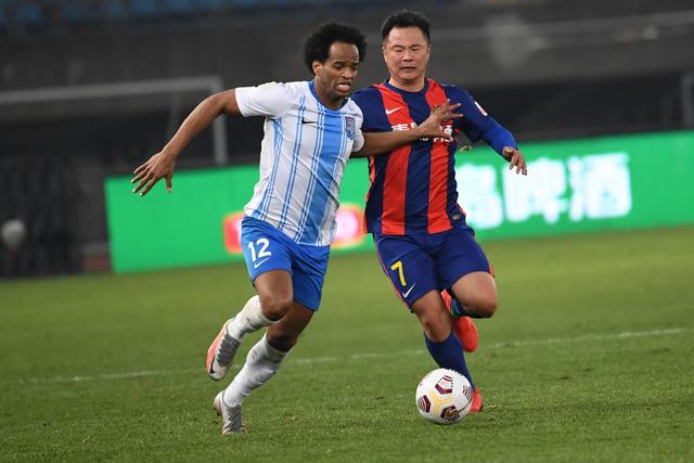 文班亚马不止参禅 还戴上了中国“福禄”葫芦